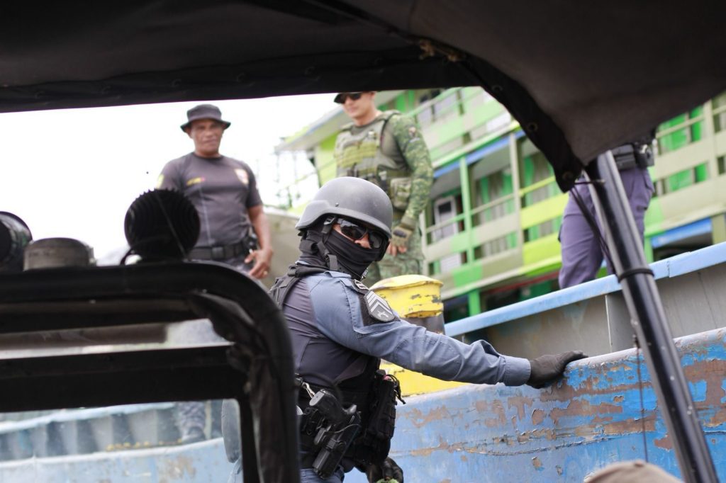 Com apoio da Base Fluvial Arpão, PMAM e PC-AM fortalecem policiamento em Coari 7 FORTALECE POLICIAMENTO COARI FOTOS VICTOR LEVY SSP AM 3 1024x682 1