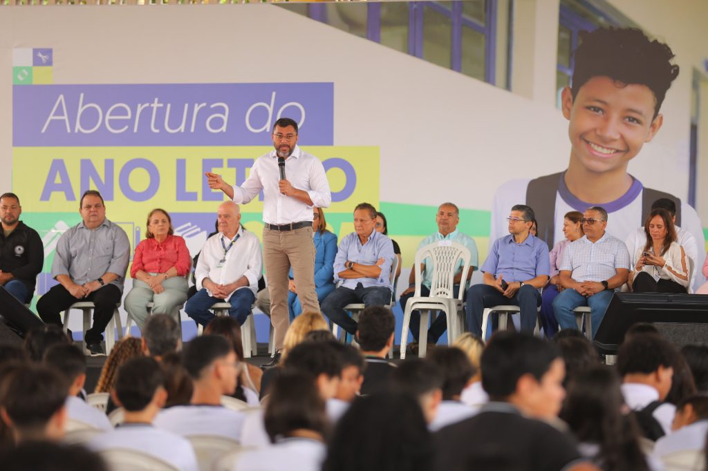 Governador Wilson Lima anuncia pagamento da terceira parcela do Fundef em abril 2 Governador Wilson Lima anuncia pagamento da terceira parcela do Fundef em abril 4 Foto Alex Pazuello Secom 1024x682 1