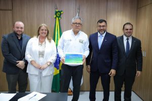 Governador Wilson Lima solicita apoio do ministro da Saude para ampliar acoes no Amazonas 4 Foto Diego Peres Secom 300x200 1