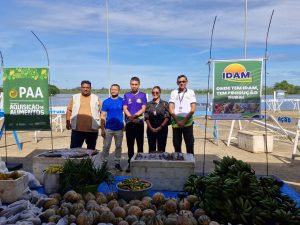 Idam Entrega de 33 toneladas de alimentos por meio do PAA Fotos divulgacao 1 300x225 1