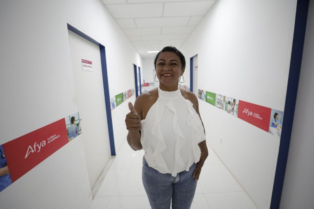 Em Manacapuru, implantação de ponto de Telessaúde amplia capacidade de atendimentos médicos 3 Moradora de Manacapuru Rosilane Vasques Foto Alex Pazuello Secom 1024x682 1
