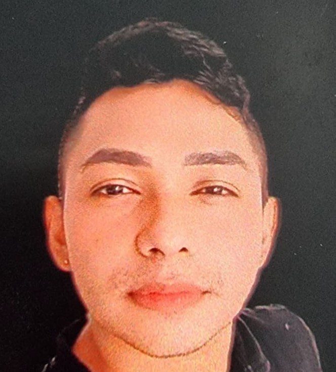 PC-AM solicita divulgação da imagem de homem que desapareceu no bairro Japiim 2 PCAM DESAPARECIDO RAUNEI LOPES AMAZONAS FOTO DIVULGACAO