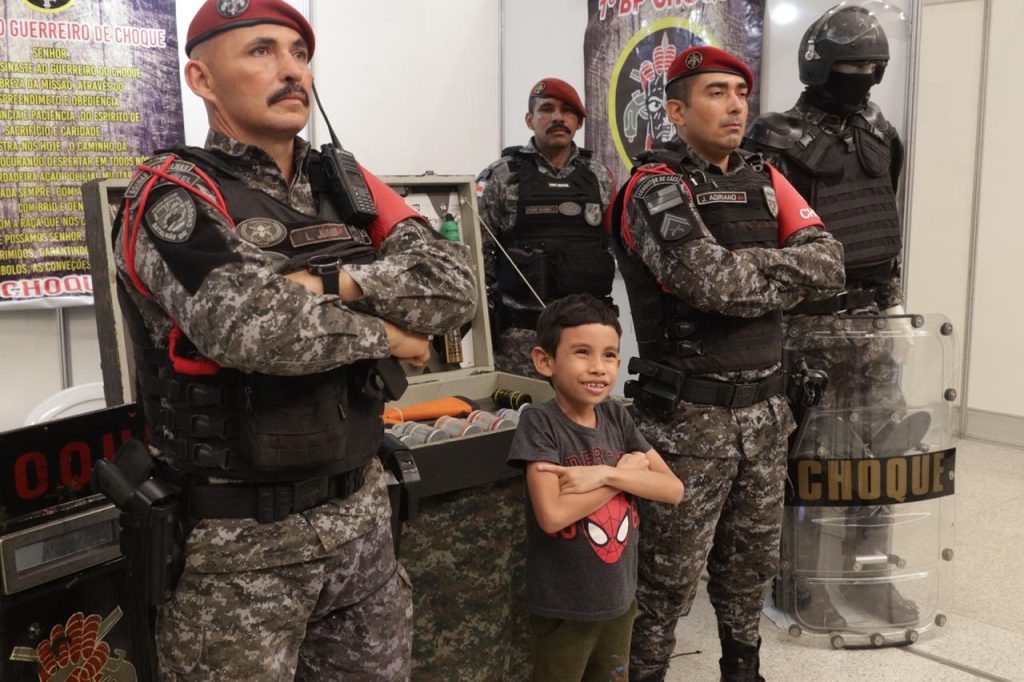 Polícia Militar do Amazonas expõe atividades, equipamentos e equipes policiais em shopping da zona leste 5 PMAM EXPOPMAM SHOPPING GRANDE CIRCULAR ARQUIVO PMAM2 1024x682 1