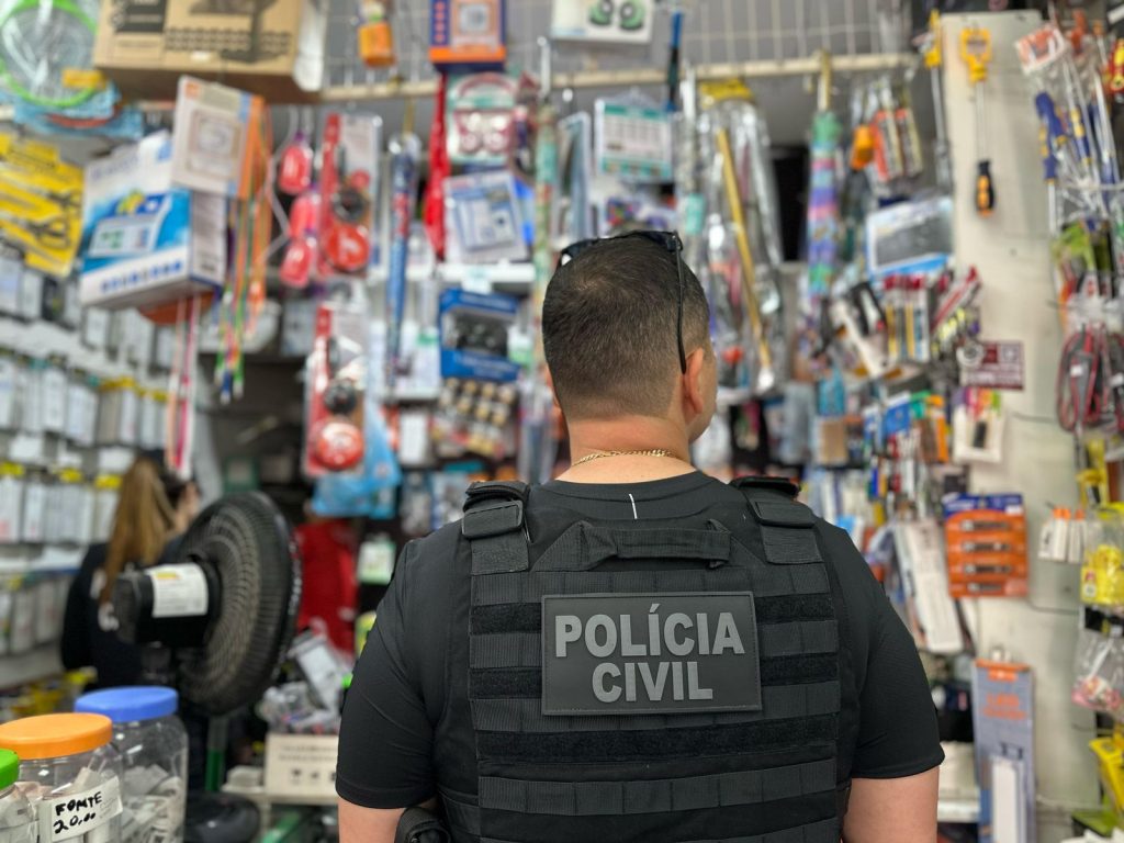 RecuperaFone: Três pessoas são presas por receptação na zona leste de Manaus 5 RECUPERAFONE TRES PESSOAS SAO PRESAS POR RECEPTACAO NA ZONA LESTE DE MANAUS FOTOS JULIA RODRIGUES SSP AM 2 1024x768 1