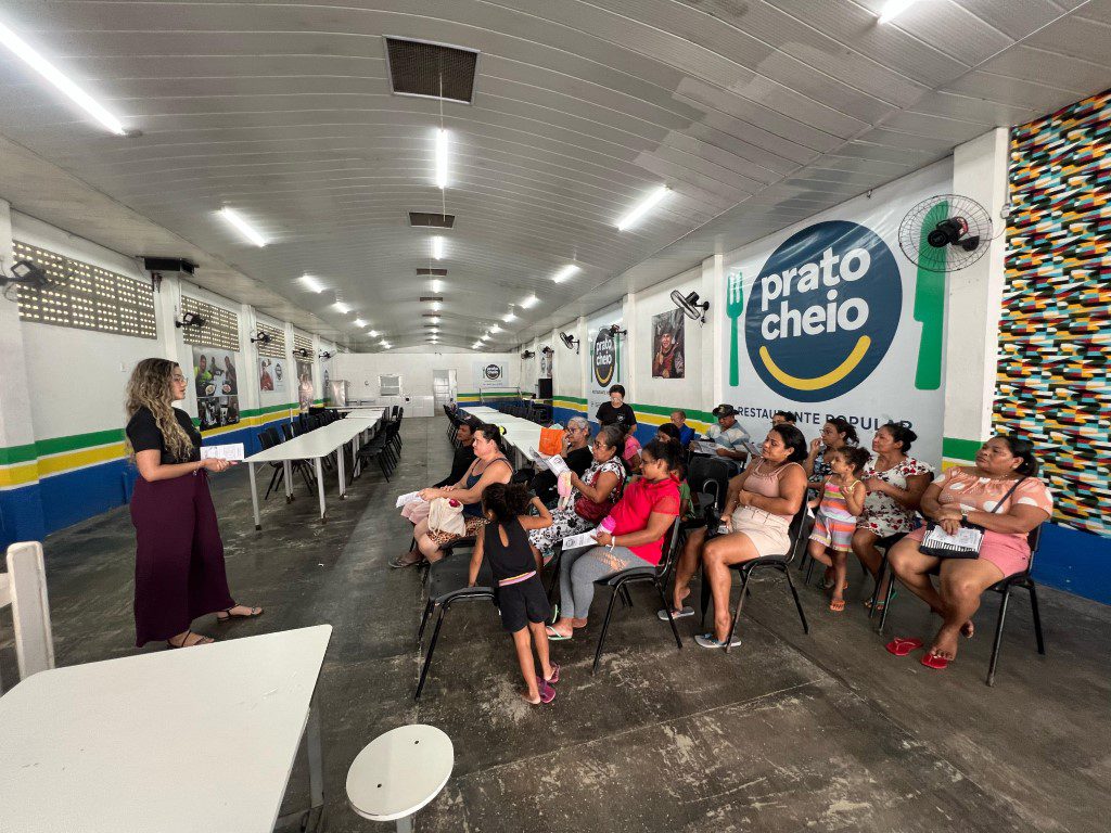 Seas promove palestras de saúde e nutricionais aos usuários do programa Prato Cheio 2 SEAS PALESTRAS PRATO CHEIO HIPERTENSAO 1