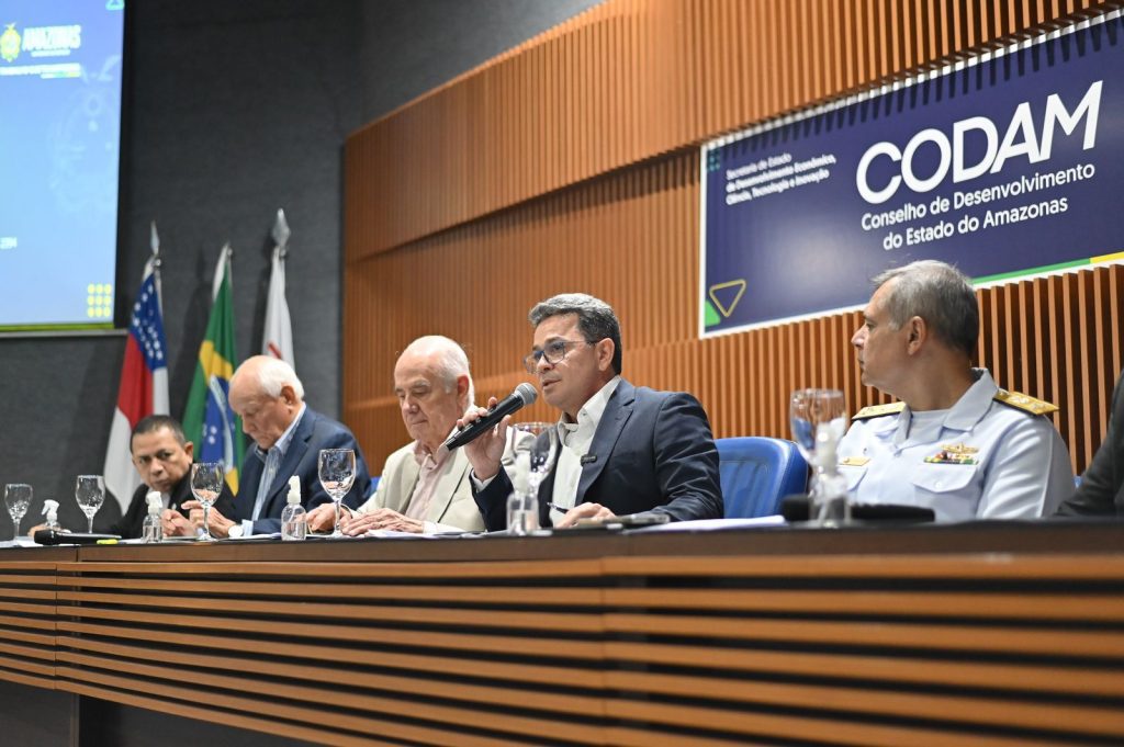 Governo do Amazonas aprova R$ 1,4 bilhão em novos investimentos e 1,6 mil empregos para o PIM 3 SECOM 313a REUNIAO DO CODAM Fotos Ricardo Machado 1024x681 1