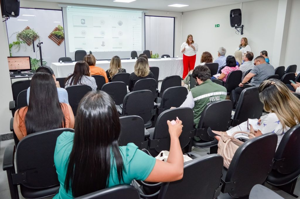 SES-AM apresenta estrutura do Cepcolu a secretários municipais de saúde 7 SES AM 1 Cepcolu Foto Evandro Seixas SES AM 1024x681 1