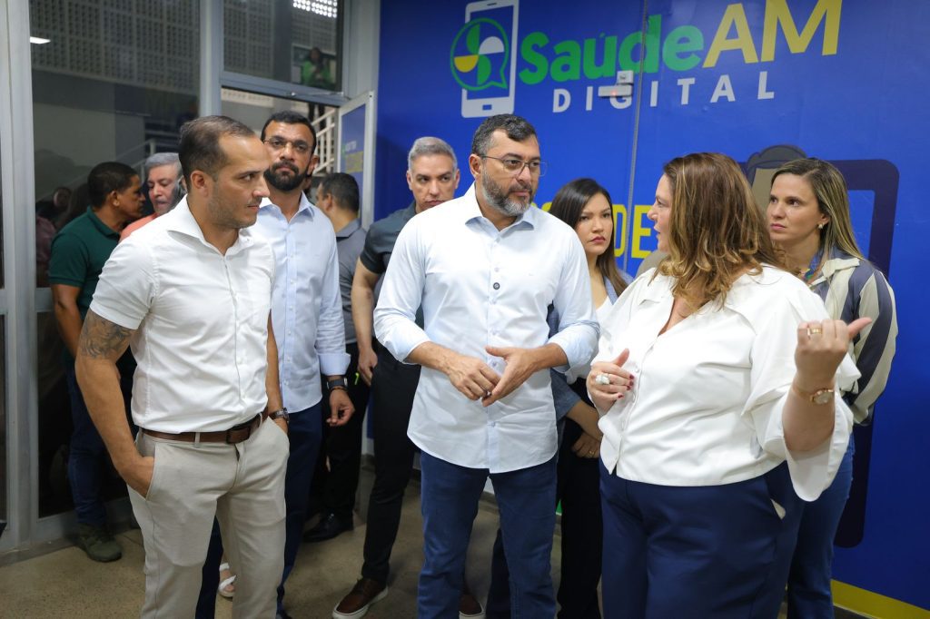 Saúde AM Digital: Governador Wilson Lima vistoria instalação de salas que vão receber serviço de Telessaúde 11 Saude AM Digital Governador Wilson Lima vistoria instalacao de salas que vao receber servico de Telessaude 4 Foto Alex Pazuello e Diego Peres Secom 1024x682 1