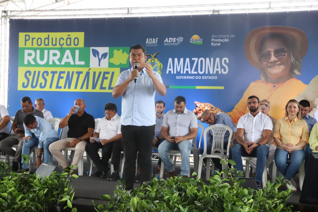 Nova lei flexibiliza crédito para atividades agropecuárias e de aquicultura de pequeno porte sob estado de calamidade pública 5 Sepror Apoio Produtor Daniel Borges foto Divulgacao 1 1024x682 1