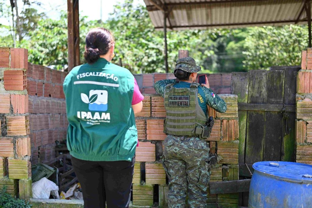 Ipaam aplica multa de quase R$ 500 mil a criador por maus-tratos a 104 porcos e 6 animais silvestres 2 WhatsApp Image 2025 04 09 at 151053 1024x681 1