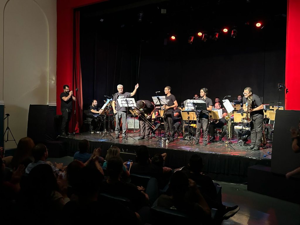 Amazonas Band faz especial de jazz no Teatro da Instalação e encanta público 3 cultura classicos do jazz foto Ana Beatriz secretaria de cultura e economia criativa 3 1 1024x768 1