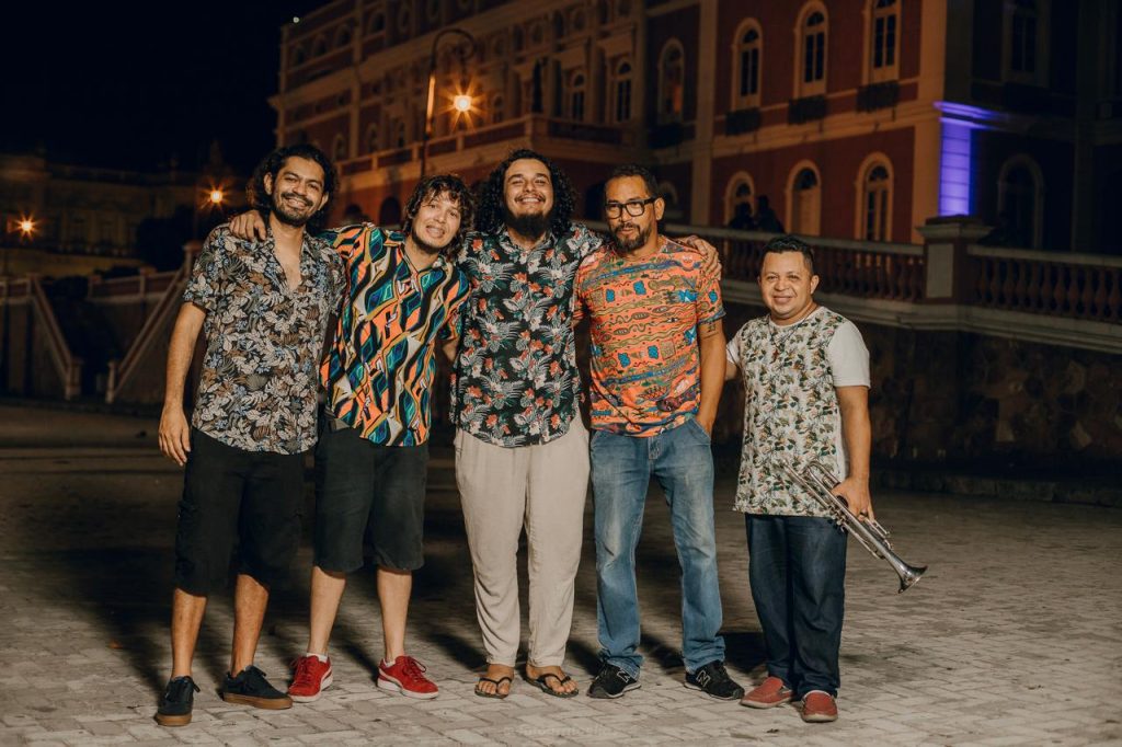 Dia Mundial da Criatividade: Abertura tem Alaidenegão, Johnny Jack Mesclado e Casa de Caba na rua Barroso 5 cultura festival colaborativo foto divulgacao 3 1024x682 1