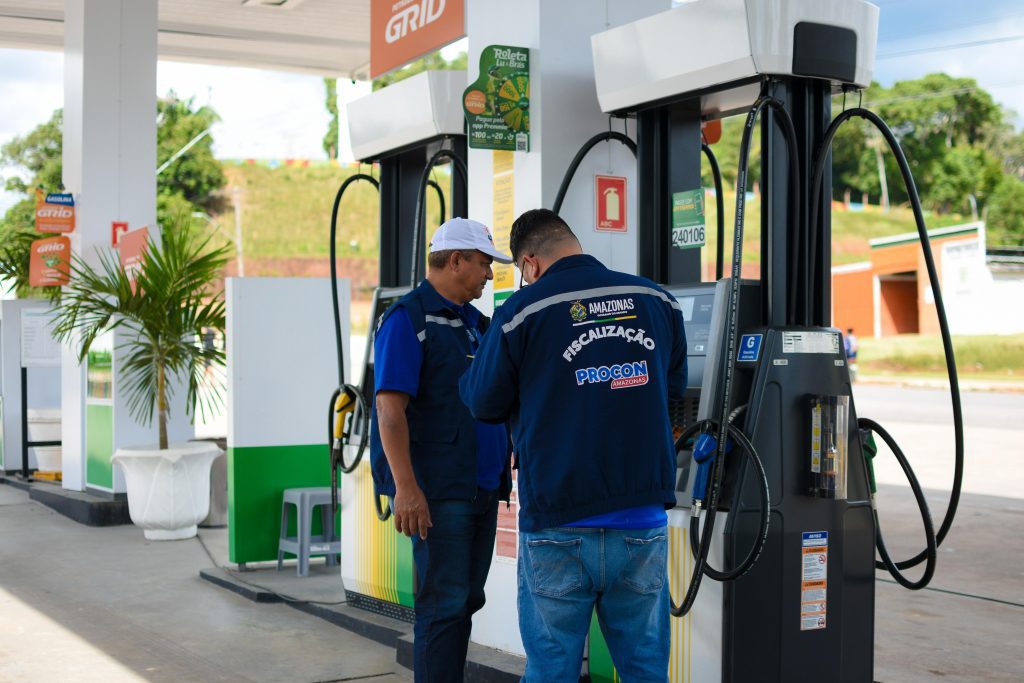 Procon-AM realiza blitz orientativa e fiscalizatória em Rio Preto da Eva 2 fiscalizacao procon rio preto eva 002 1024x683 1