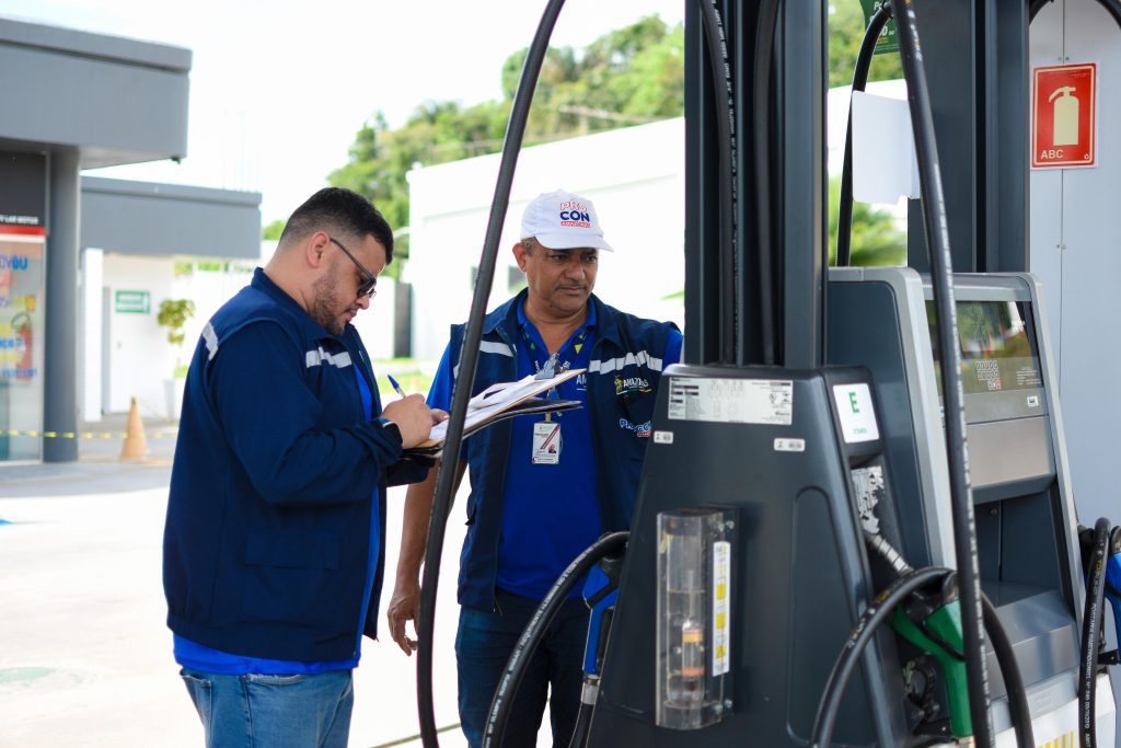 Procon-AM realiza blitz orientativa e fiscalizatória em Rio Preto da Eva 5 fiscalizacao procon rio preto eva 003 1024x683 1