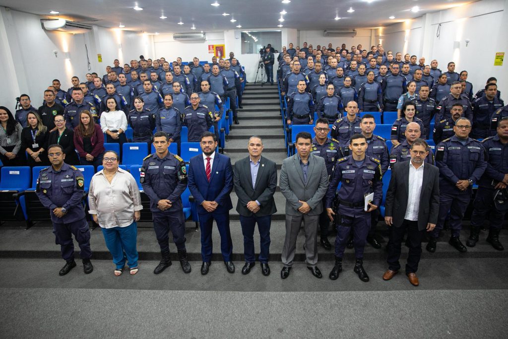 Mais de 100 alunos iniciam Curso de Formação de Oficiais da Polícia Militar do Amazonas 2 ABERTURA DO CURSO DE FORMACAO DE OFICIAIS DA PMAM FOTO GUSTAVO RODRIGUES UEA 2 1024x683 1