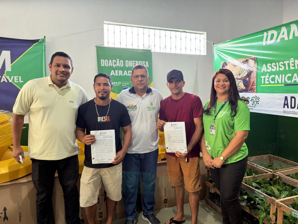 Em Manacapuru, Governo do Amazonas realiza entrega de aeradores a piscicultores do município 2 ADS Entrega aeradores em Mancapuru Foto Jhonny Marques 1024x768 1