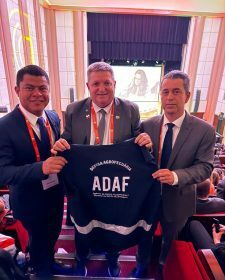 Adaf1 Secretario de Producao Rural Daniel Borges presidente da Adaf Jose Omena e presidente da Faea Muni Lourenco 225x300 1