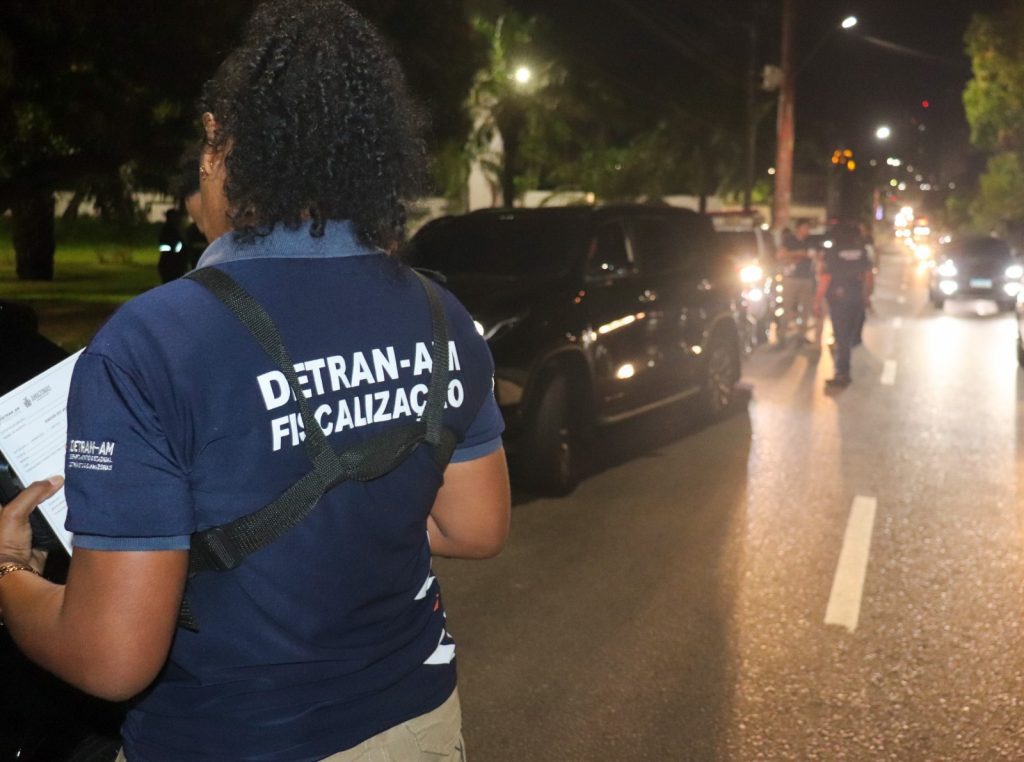Detran-AM registra 968 autuações durante fiscalizações no feriado do dia do trabalhador 3 Detran AM Operacao Feriado Trabalhador Cre769 ditos Divulgac807 a771 o Detran AM 1024x762 1