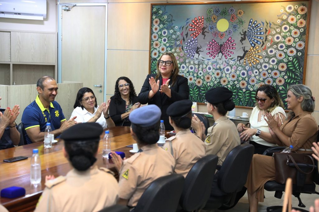 Secretaria de Educação destaca apoio a estudantes da rede estadual que vão participar da Olimpíada de Matemática no Japão 2 Educacao Apoio Olimpiada Matematica Foto Euzivaldo Queiroz 1 1024x682 1