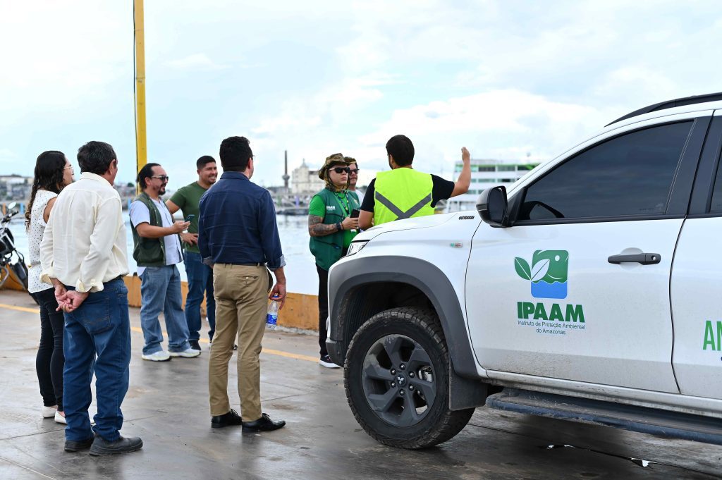 Ipaam fiscaliza simulado de emergência ambiental no Porto de Manaus 3 Equipe do Ipaam durante fiscalizacao do simulado Foto 5 22 05 2025 1024x681 1