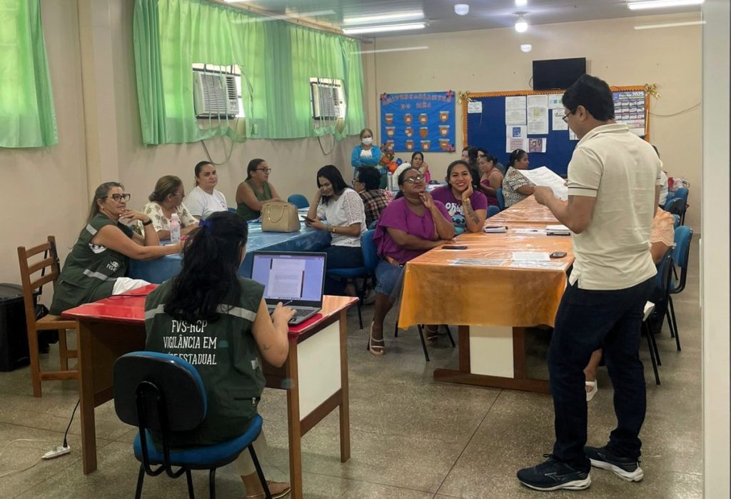 Festival de Parintins 2025: FVS-RCP realiza oficina de vigilância hospitalar para fortalecer atendimento durante evento de massa 3 FVS RCP Vigilancia Hospitalar Parintins FOTO Divulgacao FVS RCP 2 1024x699 1