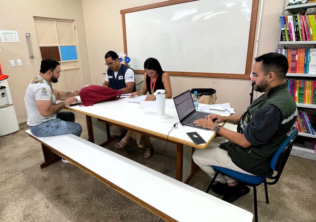 Festival de Parintins 2025: FVS-RCP realiza oficina de vigilância hospitalar para fortalecer atendimento durante evento de massa 7 FVS RCP Vigilancia Hospitalar Parintins FOTO Divulgacao FVS RCP 3 1024x721 1