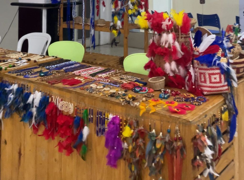 Feira do Empreendedor celebra Dia das Mães com artesanato indígena no Shopping São José 3 Feira empreendedor Fepiam 03 1024x755 1