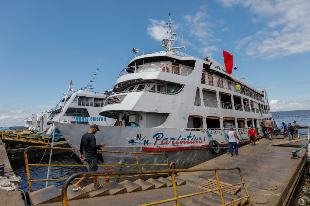 Festival de Parintins 2025: Barcos e lanchas se preparam para aumento de vendas com proximidade da festa dos bumbás 3 Festival de Parintins 2025 Barcos e lanchas se preparam para aumento de vendas com proximidade da festa dos bumbas 4 Foto Antonio Lima Secom 1024x682 1