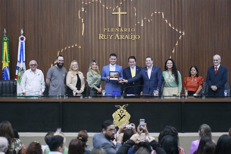 Fundação Hospital Adriano Jorge recebe homenagem da Aleam pelos seus 72 anos de existência 7 Fhaj 3 foto Amanda Amorim Fhaj