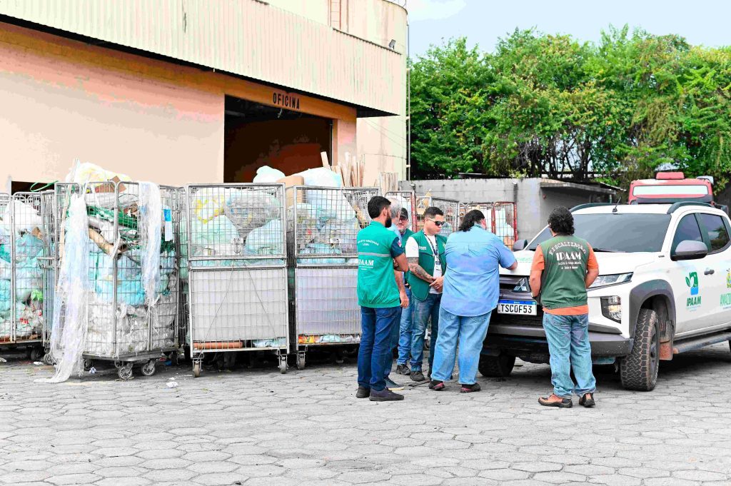 Ipaam aplica multa de R$ 601,5 mil a rede de supermercados por operar sem licença ambiental 2 Ipaam no Centro de Distribuicao Foto 3 Moises Henrique 13 05 2025 1024x681 1