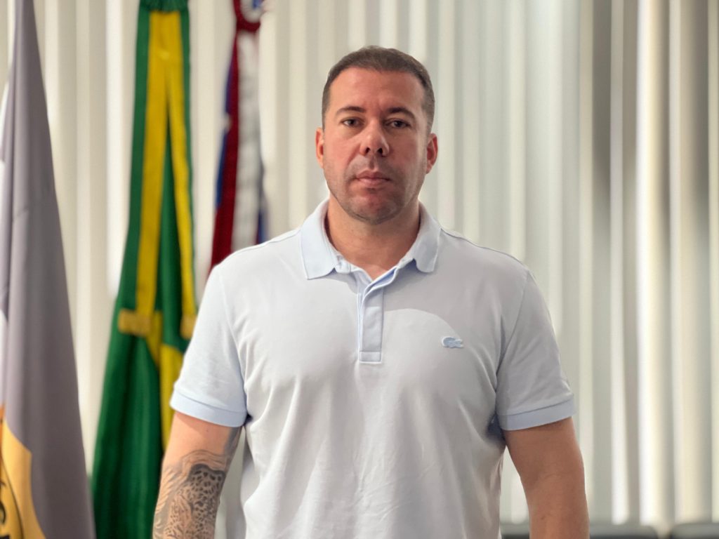 Polícia Civil do Amazonas impõe prejuízo recorde de R$ 61 milhões ao crime organizado e tem melhor resultado do Brasil 7 PC AM DELEGADO GERAL BRUNO FRAGA FOTO LYANDRA PERES 1024x768 1