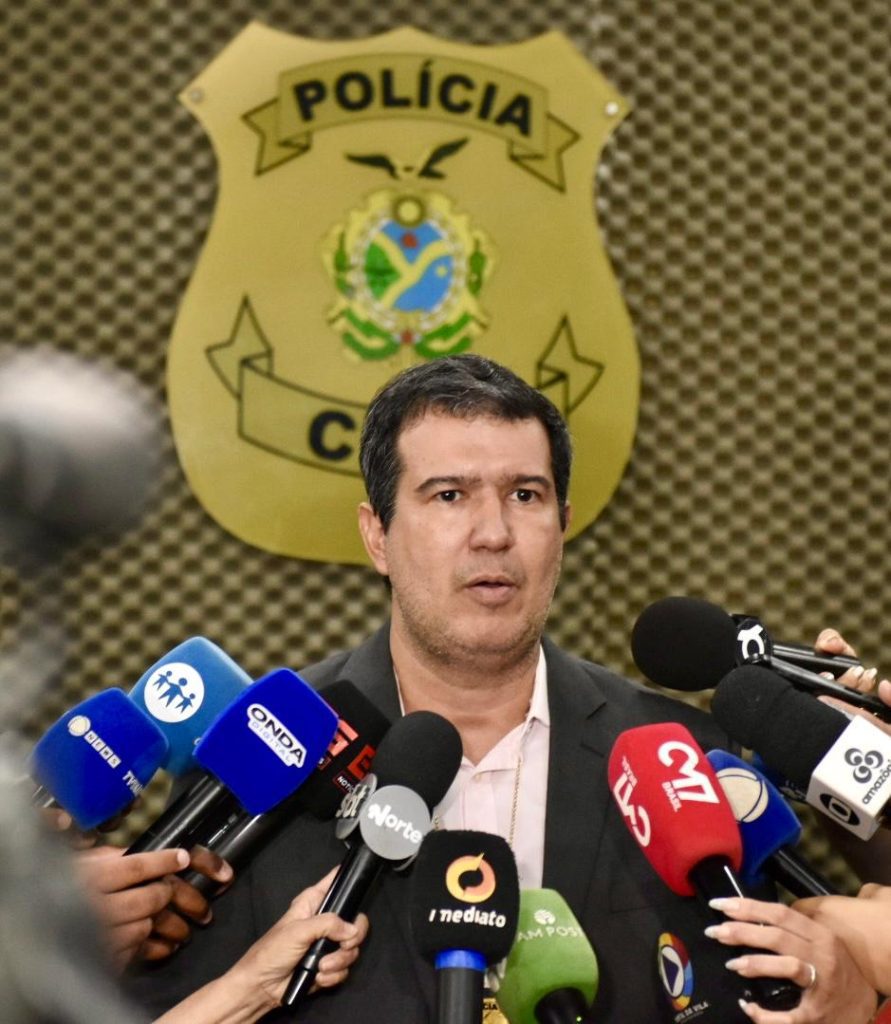 Em abril, Polícia Civil recuperou 54 veículos roubados/furtados durante ações na capital e no interior 9 PCAM DELEGADO RODRIGO BARRETO TITULAR DA DERFV FOTO ERLON RODRIGUES 891x1024 1