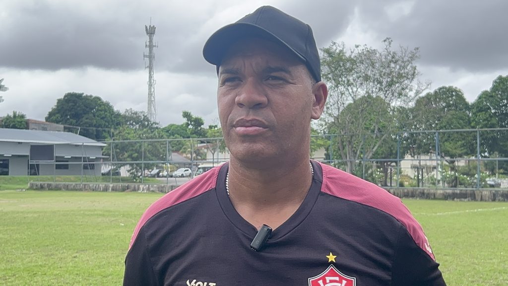 Observador de clube profissional avalia jovens talentos do Instituto “Bom de Bola” 9 PMAM OBSERVADOR VITORIA VINICIUS ALMEIDA BOM DE BOLA FOTO ISRAEL AMORIM PMAM 1024x576 1
