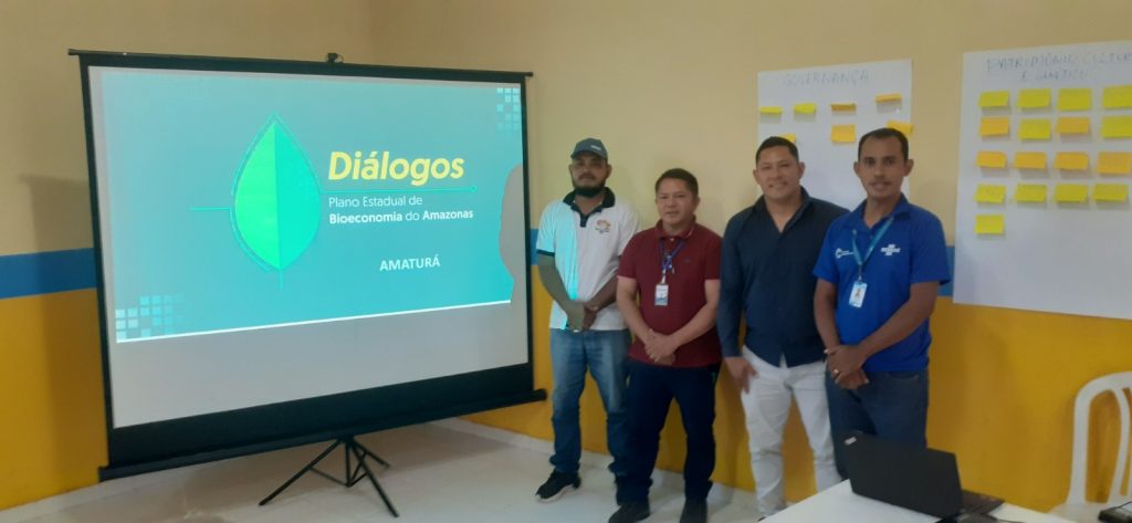 Diálogos Municipais mapeiam oportunidades para o Plano de Bioeconomia em Amaturá e Fonte Boa 5 SEDECTI DialogosBioeconomiaAmatura Divulgacao 3 1024x473 1
