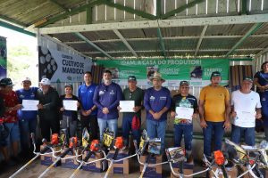 SEPROR ACOES DE FORTALECIMENTO AO SETOR PRIMARIO DE MANACAPURU FOTO RUY NERY SEPROR 1 300x200 1
