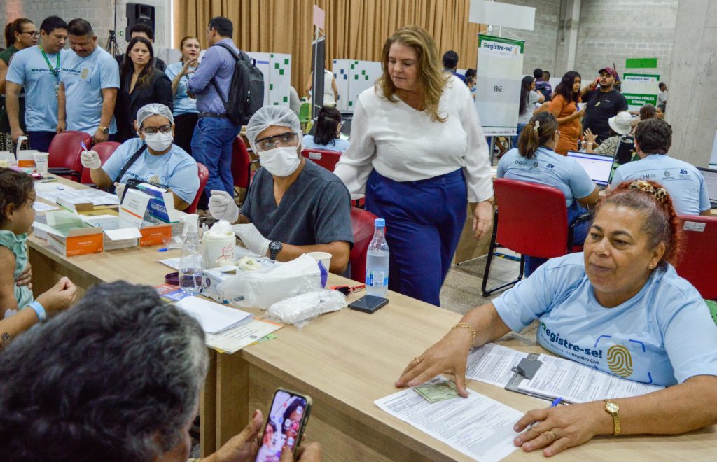 Carreta da Saúde inicia atendimentos à população durante a Semana Nacional do Registro Civil 3 SES Registre ja Foto Evandro Seixasjpe 1 1024x660 1