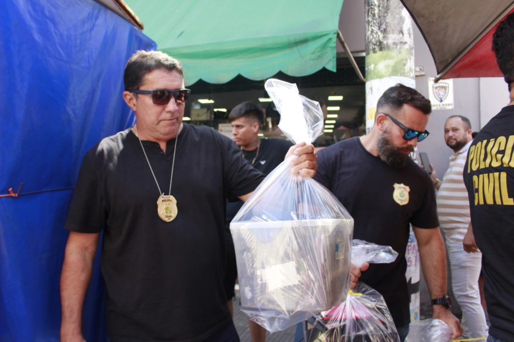Em sete meses, Núcleo de Recuperação de Celulares prendeu 38 pessoas e recuperou cerca de cinco mil aparelhos 7 SSP AMOPERACAO CELULARES CENTRO FOTO VICTOR LEVY SSP AM 1024x682 1