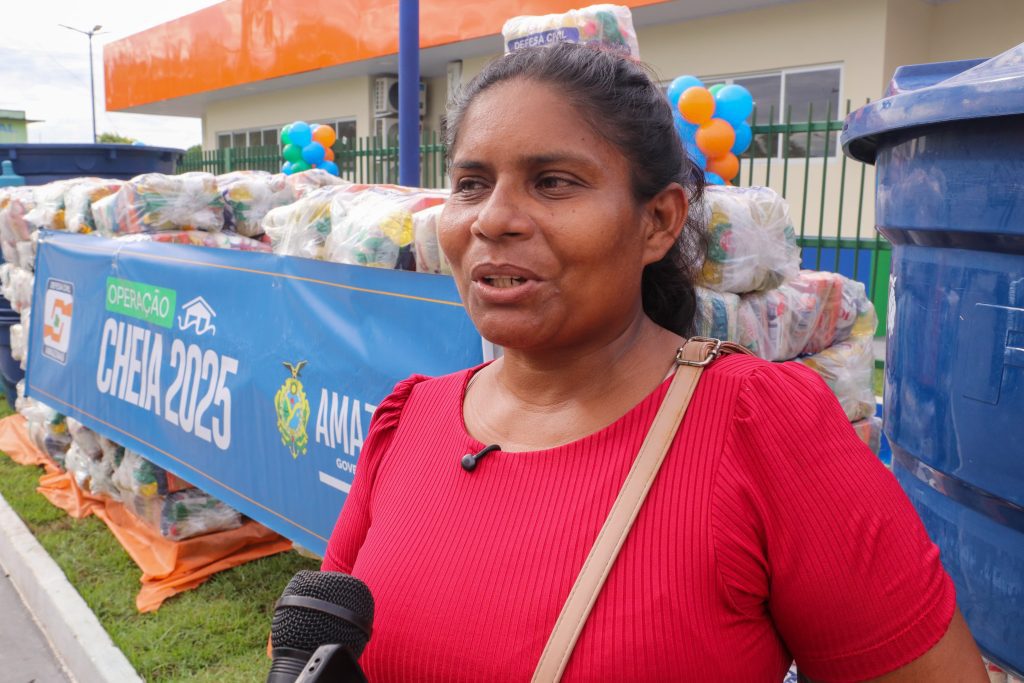 “A ajuda chegou no momento que a gente mais precisa”, disse moradora de Manicoré beneficiada com a ajuda humanitária 9 Secom Moradora Maria Wilma Fotos Mauro Neto 1 1024x683 1