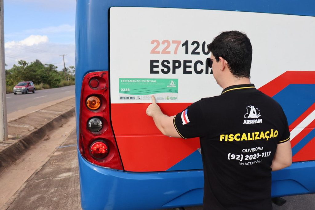 Arsepam autua 23 veículos durante fiscalização na rodovia AM-070 2 Selo da Arsepam Foto Divulgacao Arsepam 1024x683 1