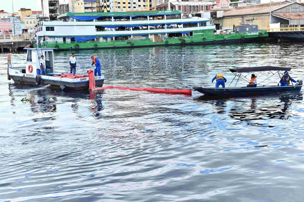 Ipaam fiscaliza simulado de emergência ambiental no Porto de Manaus 2 Simulacao de emergencia ambiental Foto 2 22 05 2025 1024x681 1