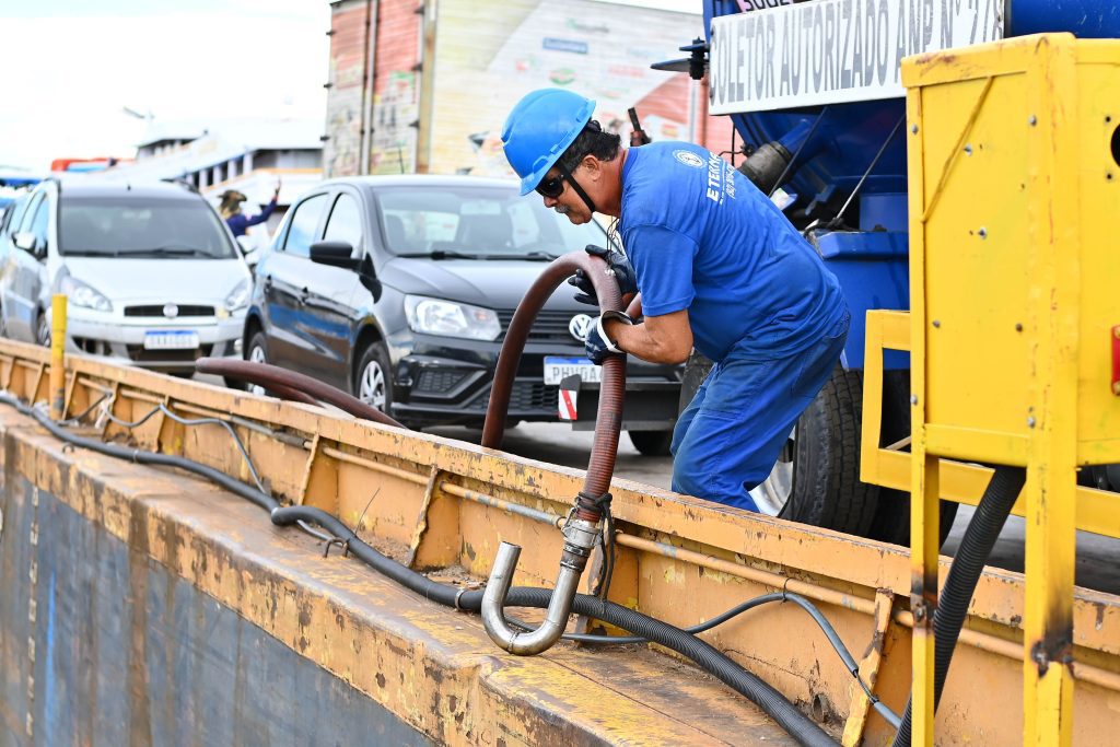 Ipaam fiscaliza simulado de emergência ambiental no Porto de Manaus 9 Simulacao de emergencia ambiental Foto 3 22 05 2025 1024x683 1