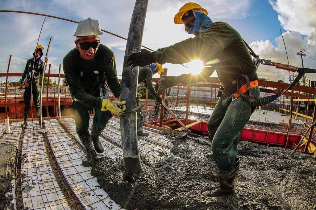 No Dia do Trabalhador, Governo do Amazonas ressalta ações de saúde e segurança realizadas em obras do Estado 7 UGPE ABRIL VERDE 2025 FOTO TIAGO CORREA UGPE1 1024x682 1