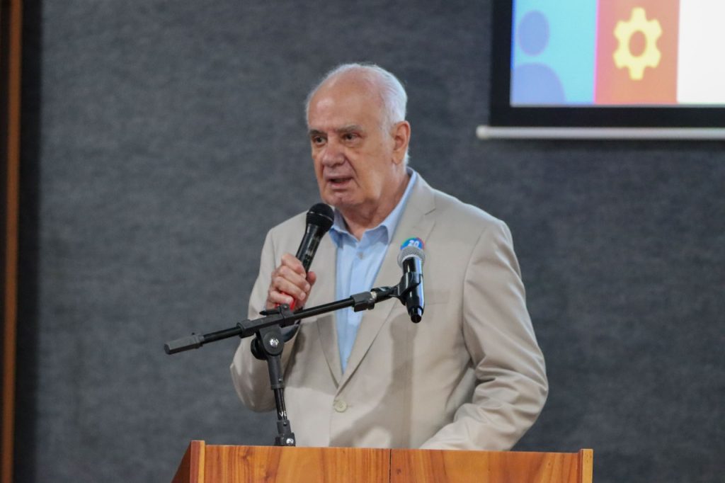 Diálogos para a Estratégia Brasil 2050: Amazonas defende soberania tecnológica, bioeconomia e integração da Amazônia 3 WhatsApp Image 2025 05 15 at 145339 1 1024x682 1