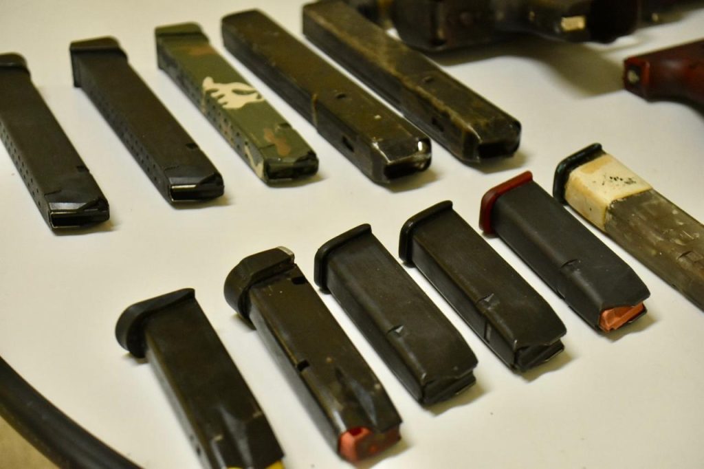 Polícia Civil deflagra operação e apreende drogas, armamentos, munições e caminhonete; prejuízo ao crime organizado é de R$ 1 milhão 9 WhatsApp Image 2025 05 19 at 133554 1024x682 1
