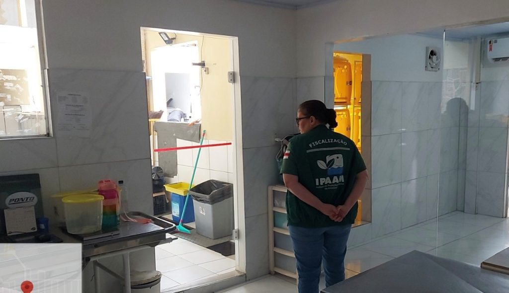 Ipaam orienta sobre o licenciamento obrigatório de clínicas veterinárias no Amazonas 5 WhatsApp Image 2025 05 29 at 151227 1024x590 1