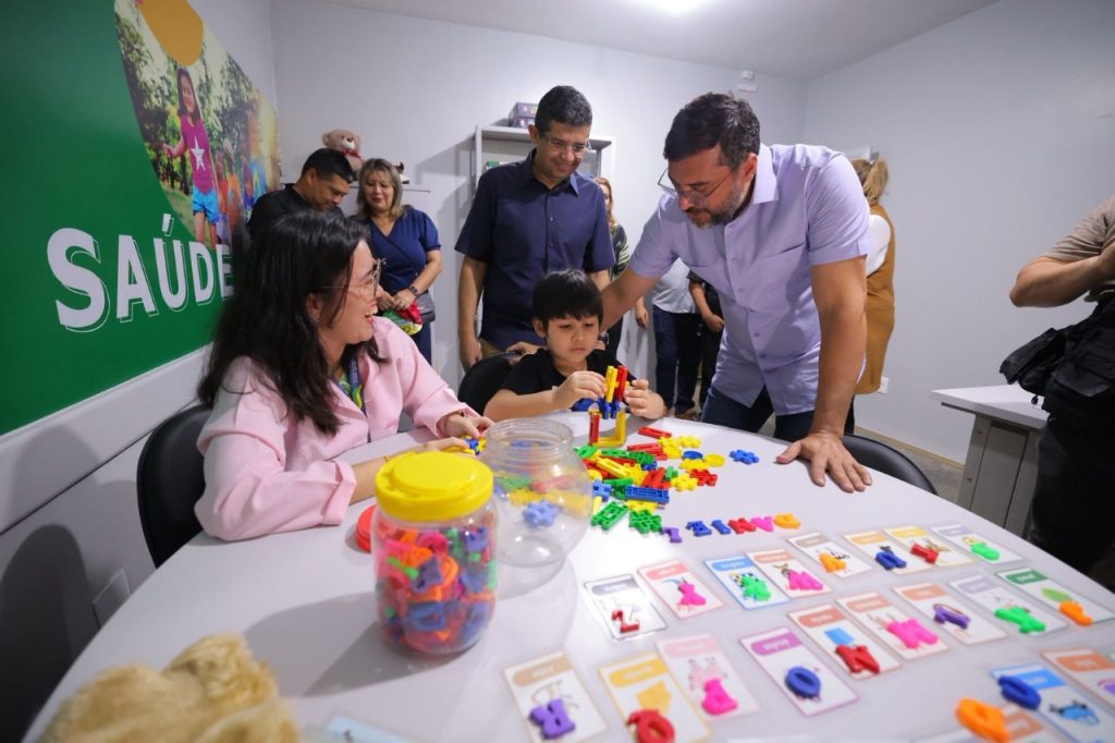 No aniversário do Alvorada, governador Wilson Lima reinaugura o Caic José Carlos Mestrinho totalmente reformado 13 WhatsApp Image 2025 05 29 at 223535 2 1024x682 1