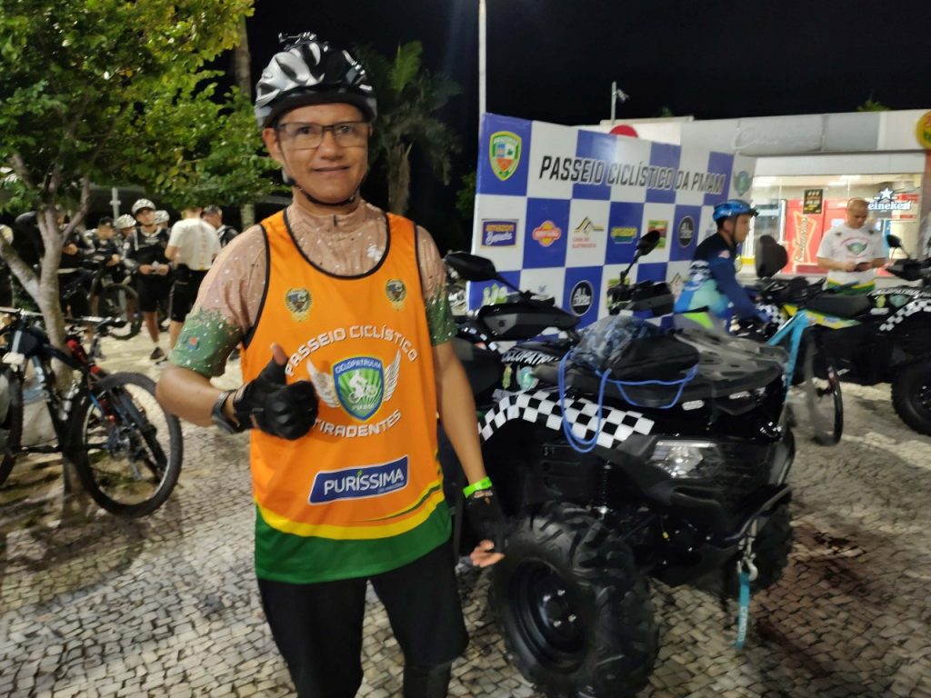 Polícia Militar do Amazonas realiza 10º Passeio Ciclístico Tiradentes e reúne mais de 300 pessoas na Ponta Negra 5 carlos vieira 1024x768 1