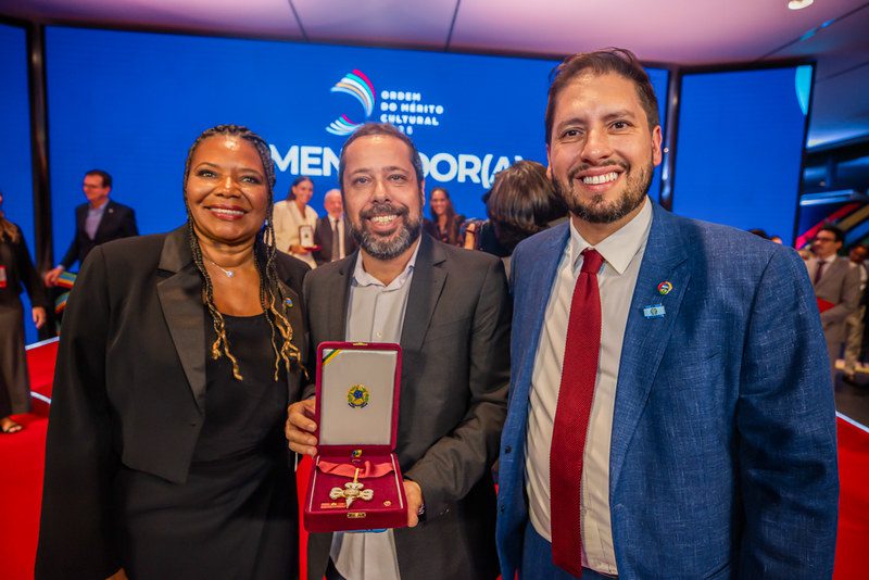 Festival Amazonas de Ópera recebe medalha da Ordem do Mérito Cultural em cerimônia no Rio de Janeiro 2 cultura ordem do merito cultural FAO foto AM Filmes