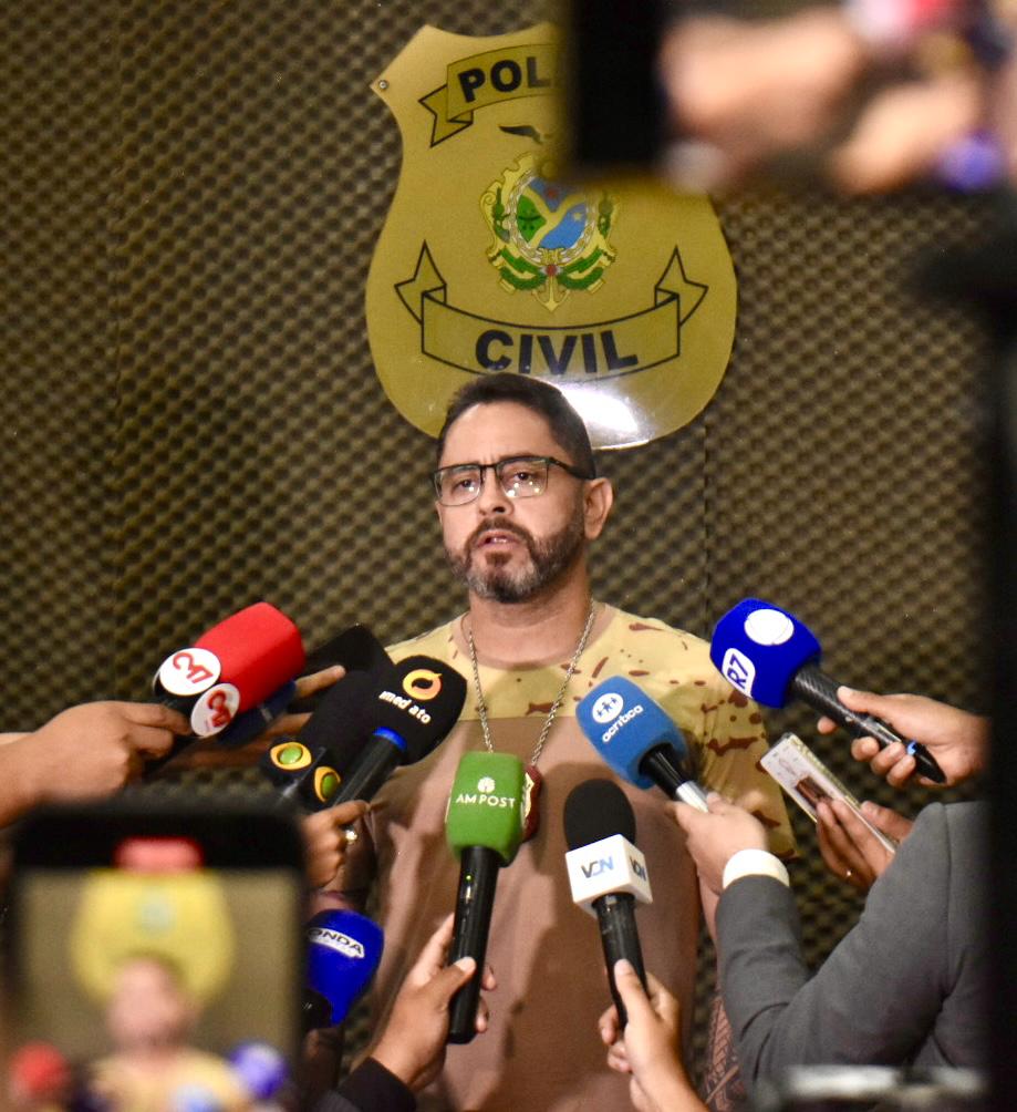 Polícia Civil deflagra operação e apreende drogas, armamentos, munições e caminhonete; prejuízo ao crime organizado é de R$ 1 milhão 15 del torres