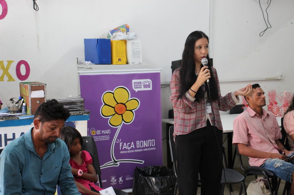 Prato Cheio promove palestras sobre saúde e combate à violência infantil 7 palestra prato cheio foto bernardo ribeiro2 1024x682 1
